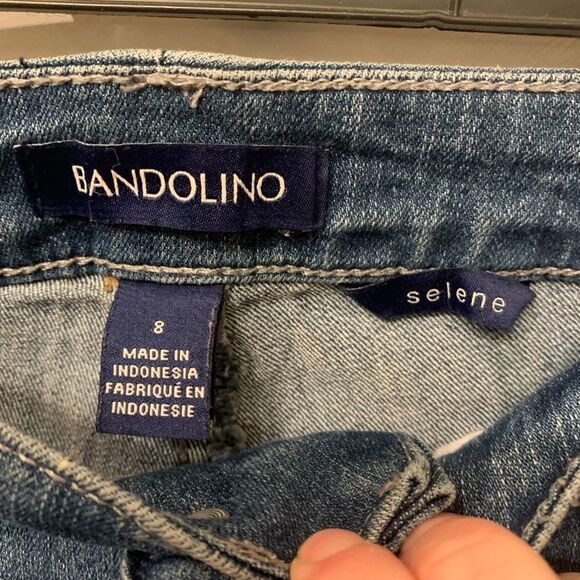 Bandolino Selene Embroidery Jeans - Picture 4 of 6